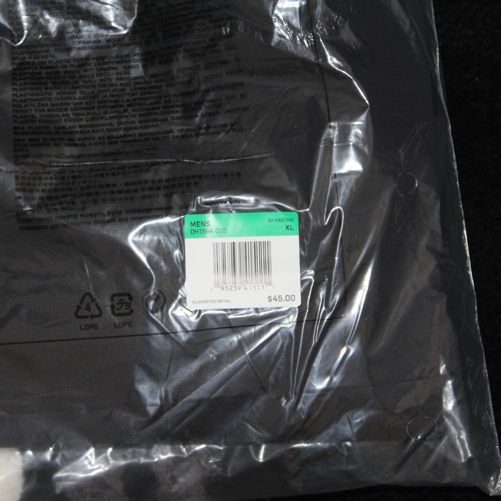 Nike SB Fleece Graphic Skate Shorts - Picture 11 of 12